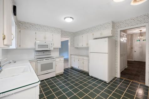 1279 Windemere Court Niskayuna NY 12309