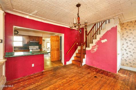 471 7th Avenue Troy NY 12182
