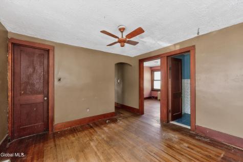 471 7th Avenue Troy NY 12182