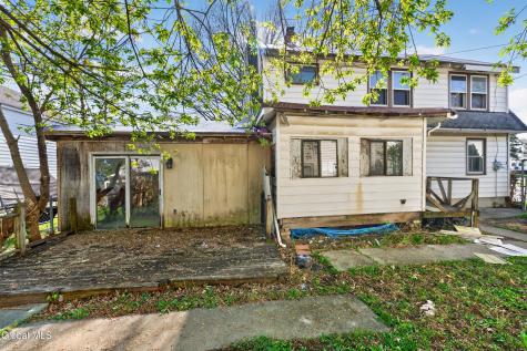 471 7th Avenue Troy NY 12182