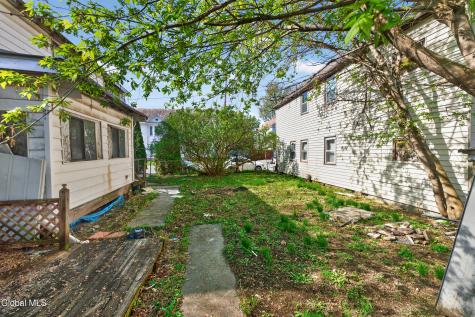 471 7th Avenue Troy NY 12182