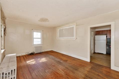 471 7th Avenue Troy NY 12182