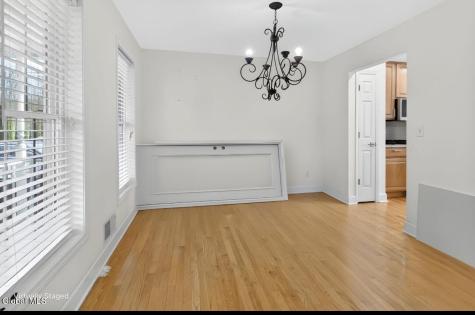 6 Chelsea Court Schaghticoke NY 12182
