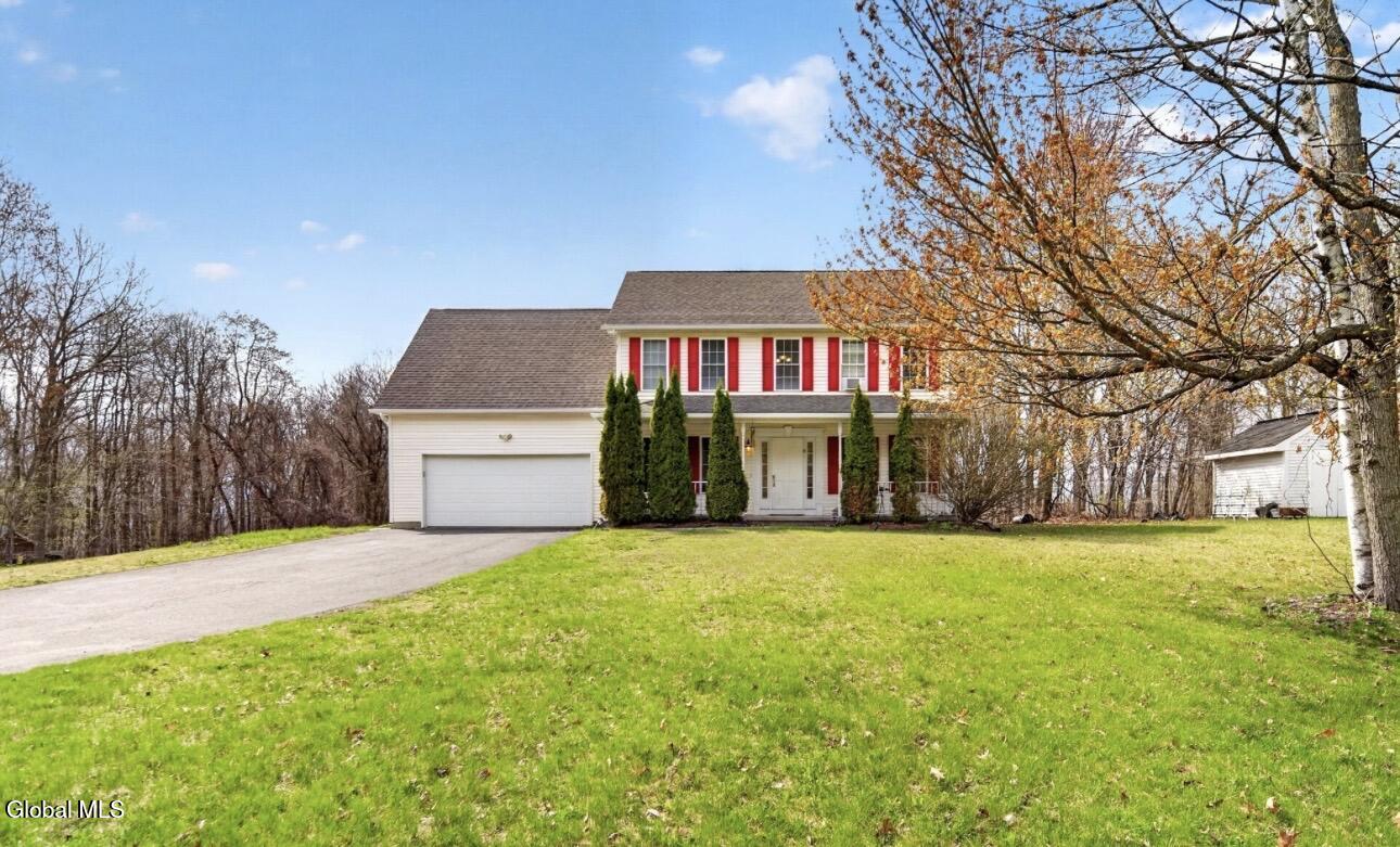 6 Chelsea Court Schaghticoke NY 12182