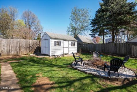 32 Hudson Avenue Colonie NY 12205