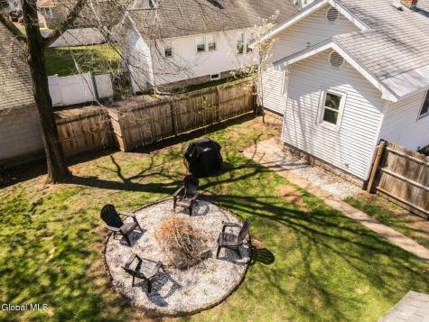 32 Hudson Avenue Colonie NY 12205