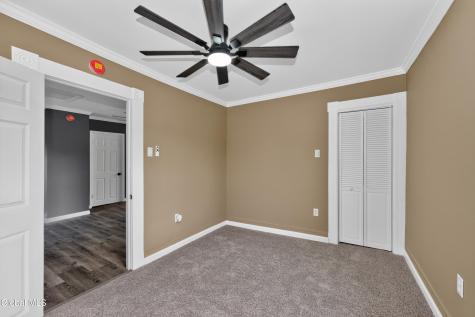 26 Verbraska Avenue Amsterdam NY 12010