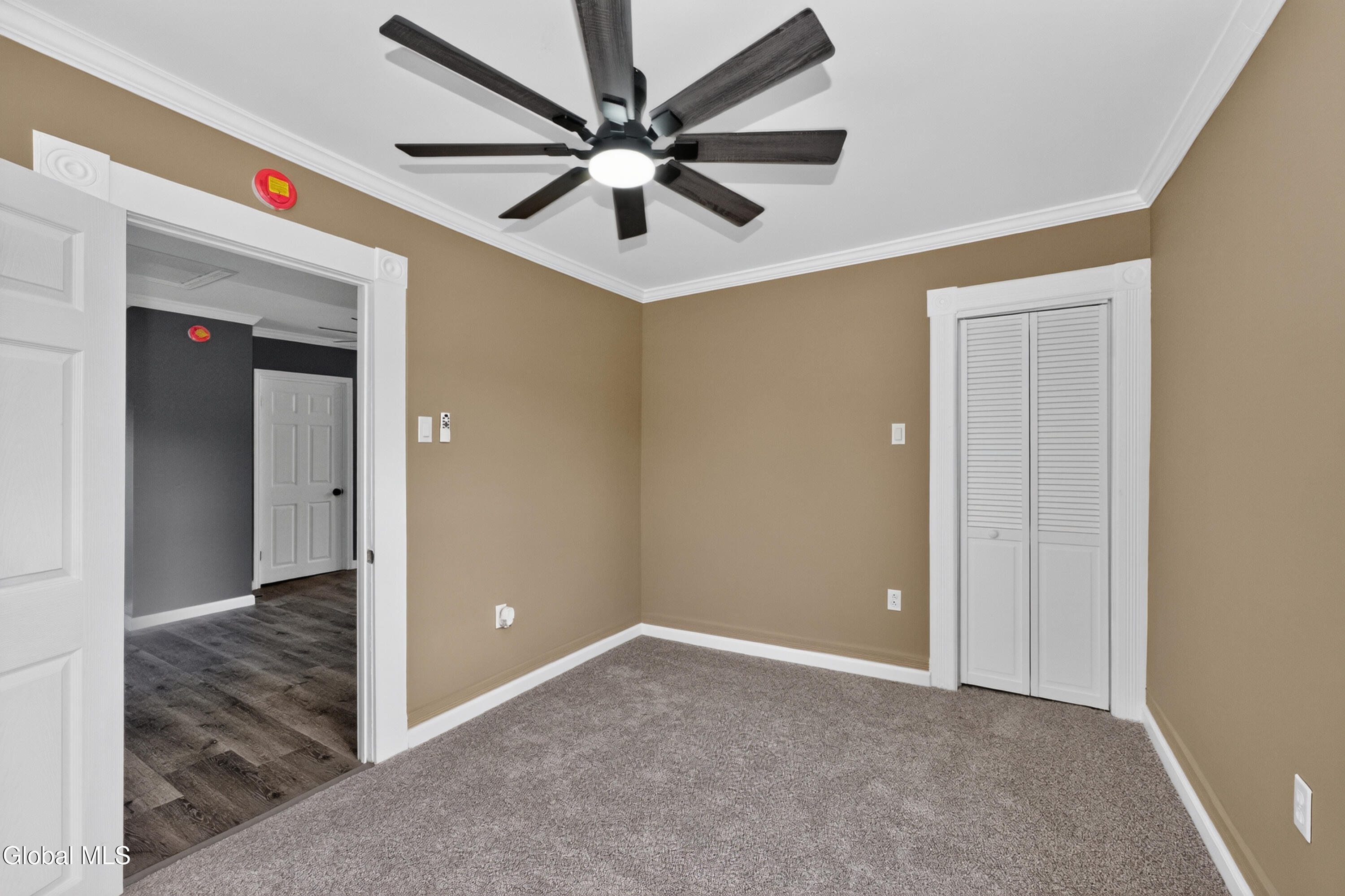 26 Verbraska Avenue Amsterdam NY 12010