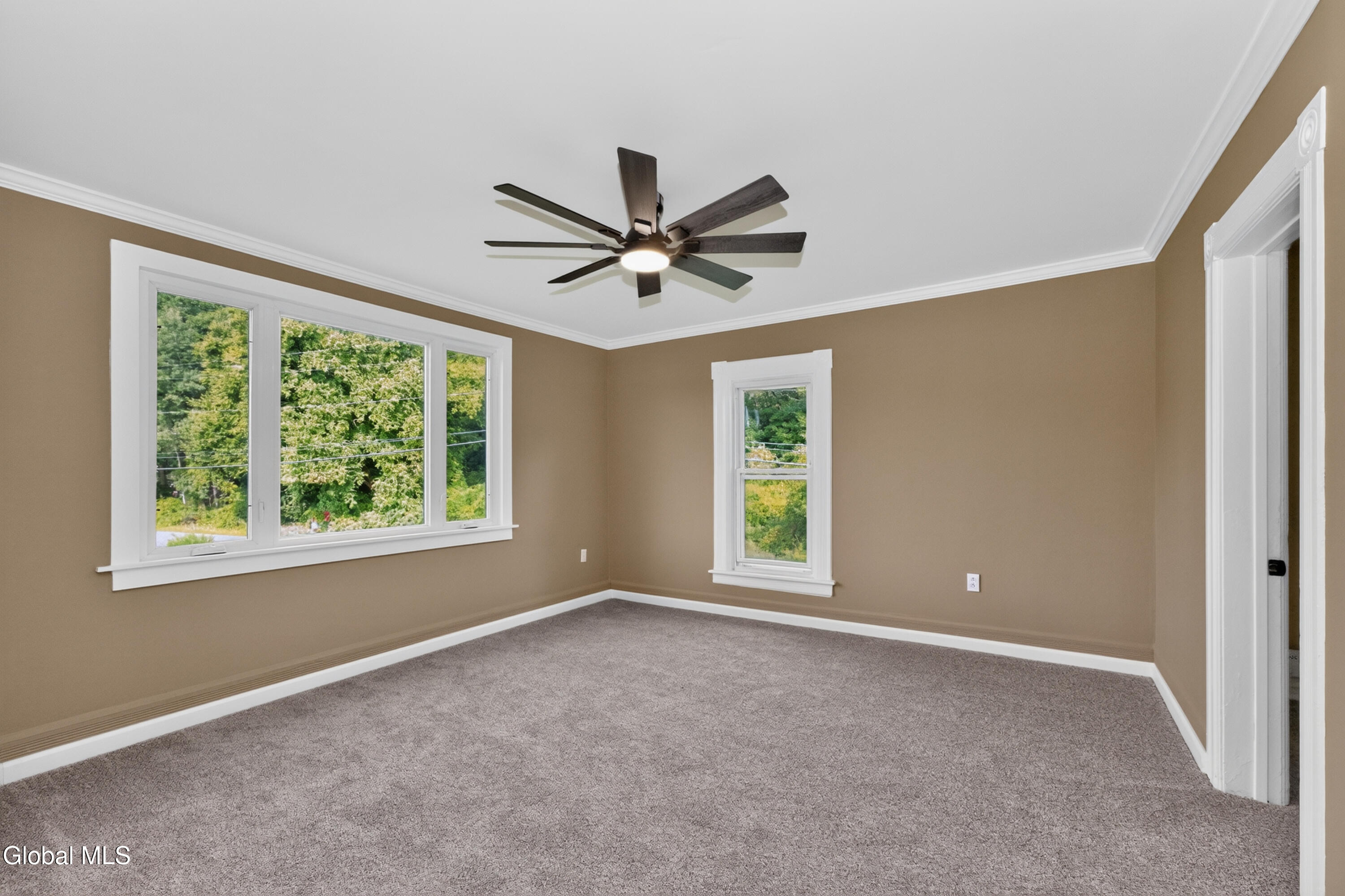 26 Verbraska Avenue Amsterdam NY 12010