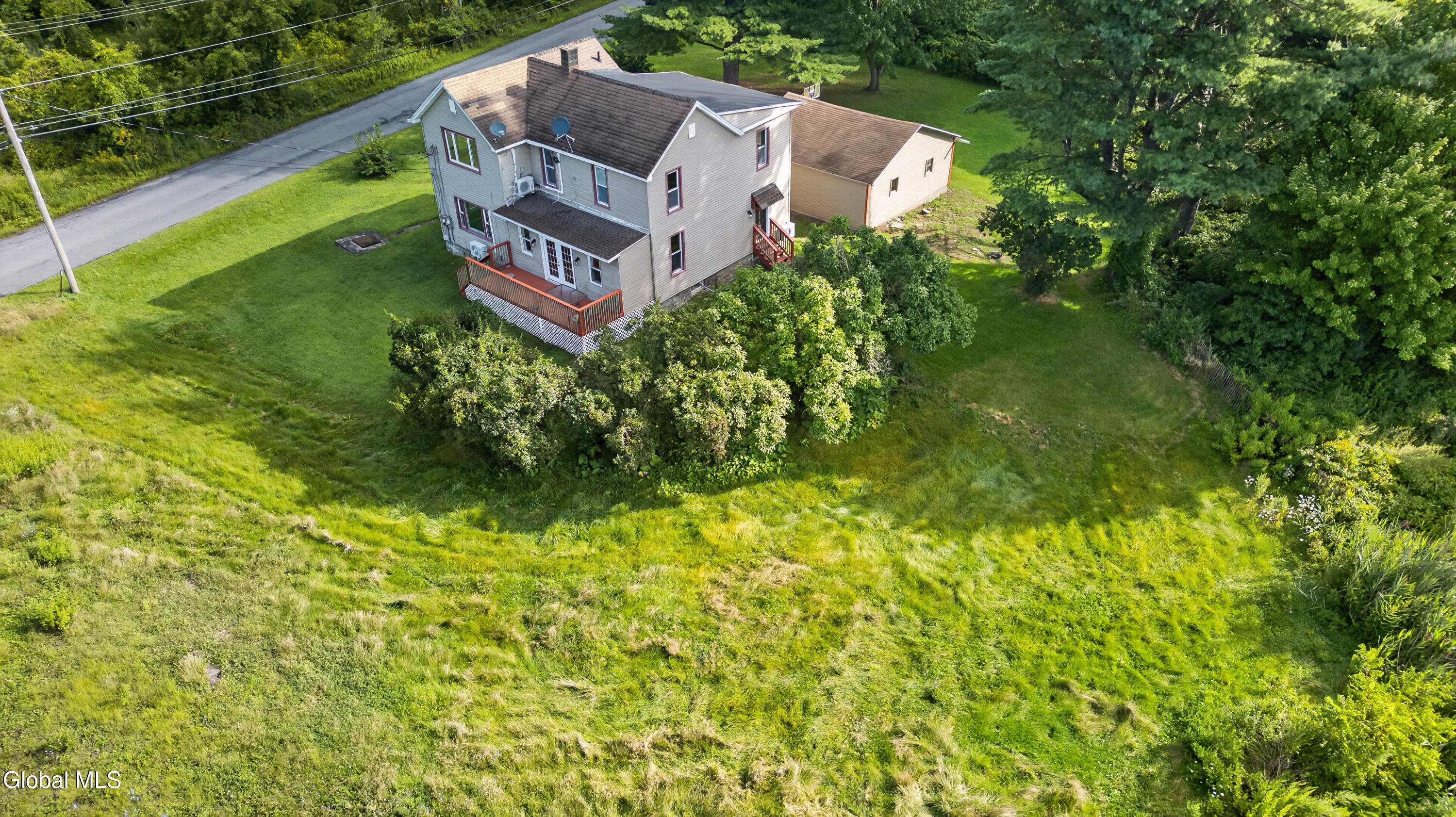 26 Verbraska Avenue Amsterdam NY 12010