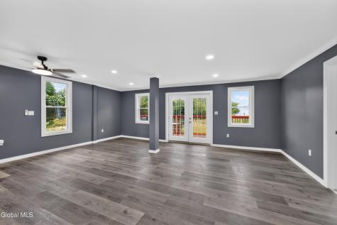 26 Verbraska Avenue Amsterdam NY 12010
