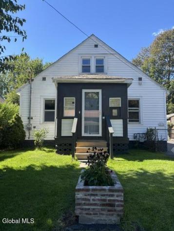 13 Belle Avenue Queensbury NY 12804