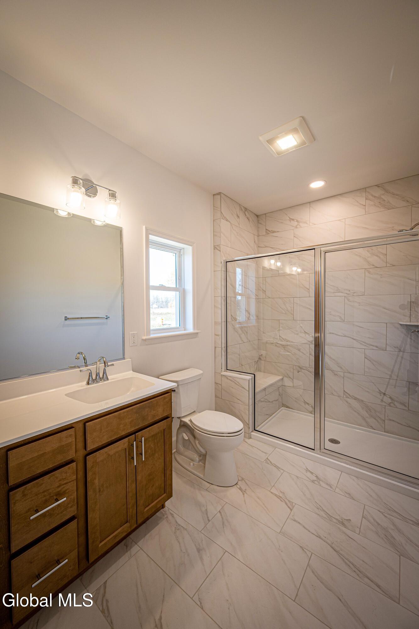 32 Heritage Way Selkirk NY 12158