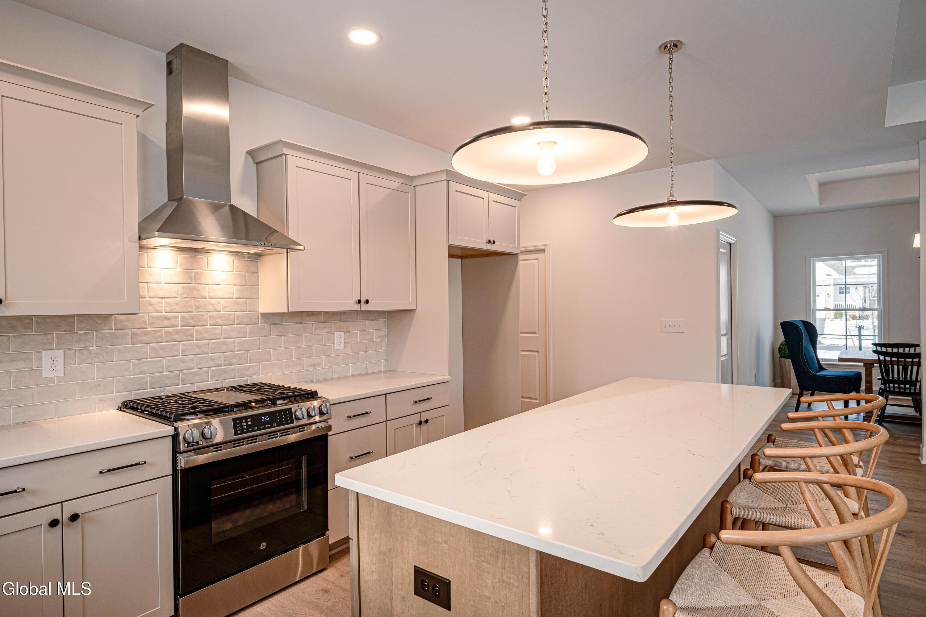 32 Heritage Way Selkirk NY 12158