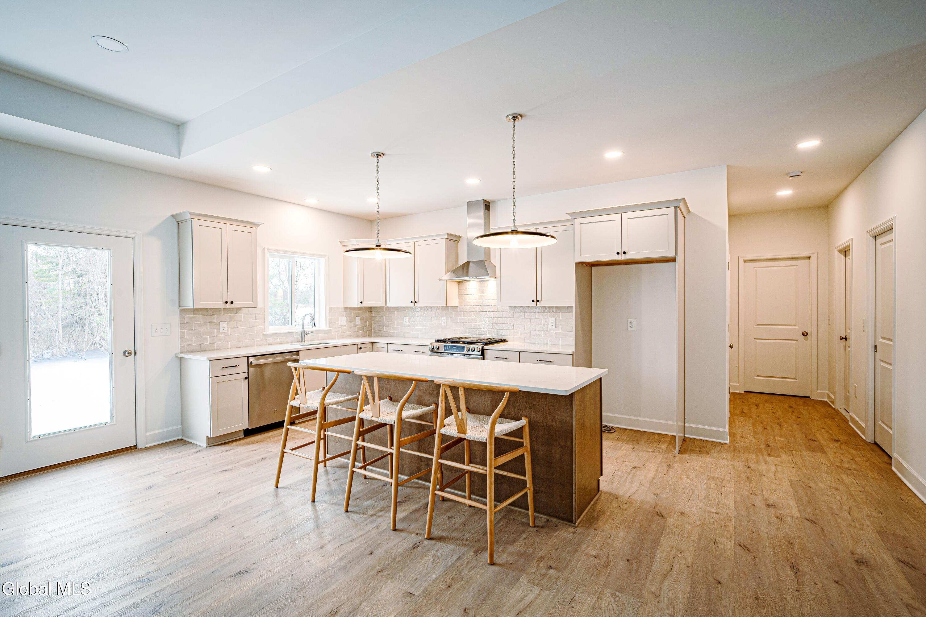 32 Heritage Way Selkirk NY 12158