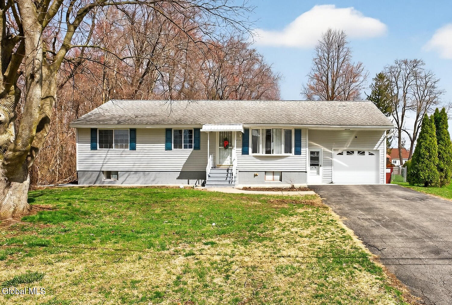 2110 Nahant Street Rotterdam NY 12306