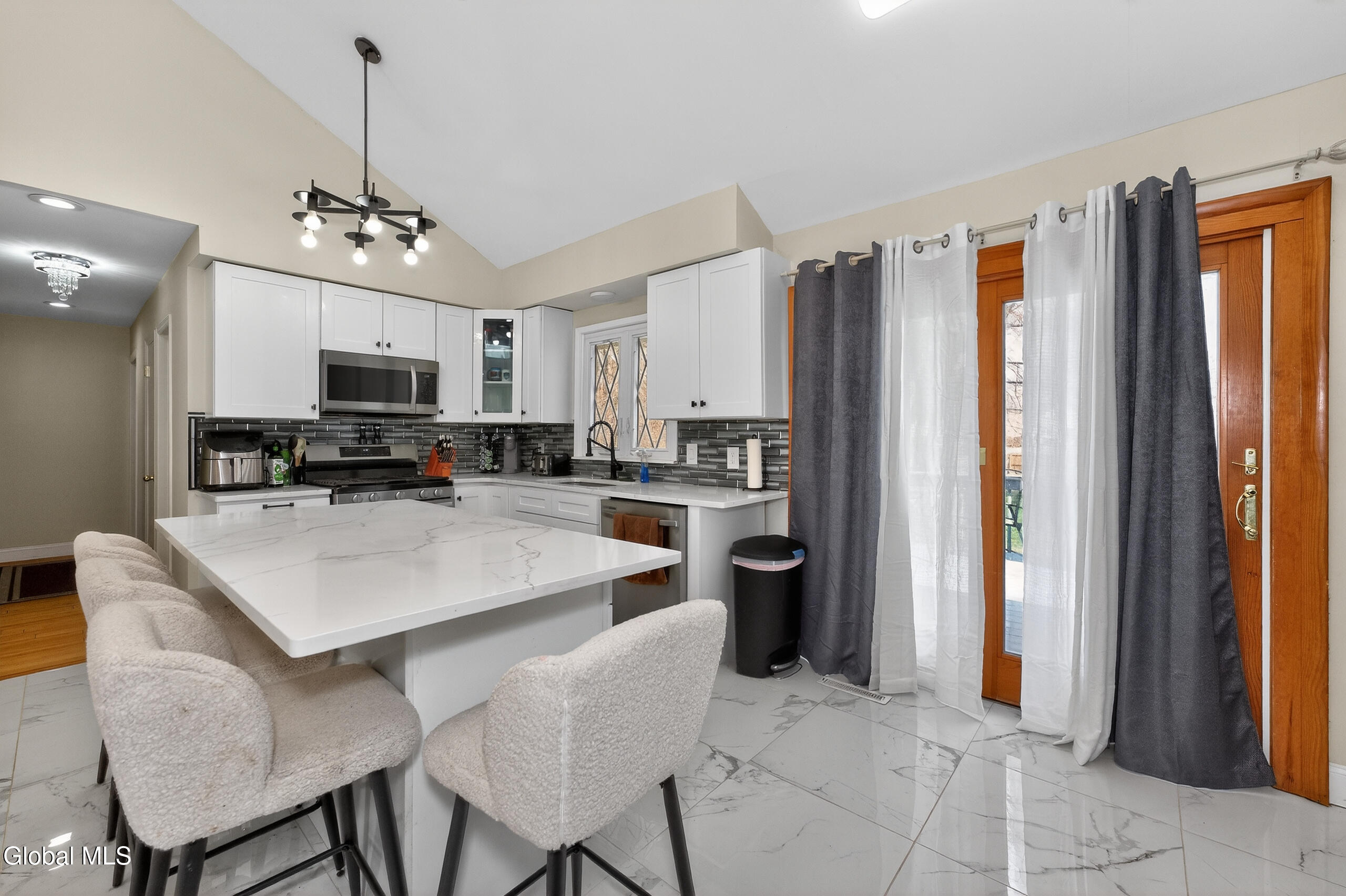 2110 Nahant Street Rotterdam NY 12306