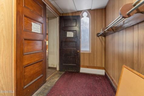 12 Woodbridge Avenue Chatham NY 12037