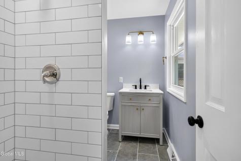 5 Anita Drive Glenville NY 12302