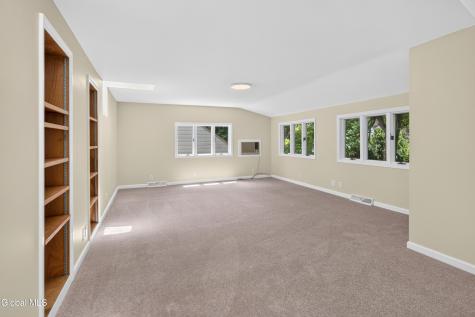 5 Anita Drive Glenville NY 12302