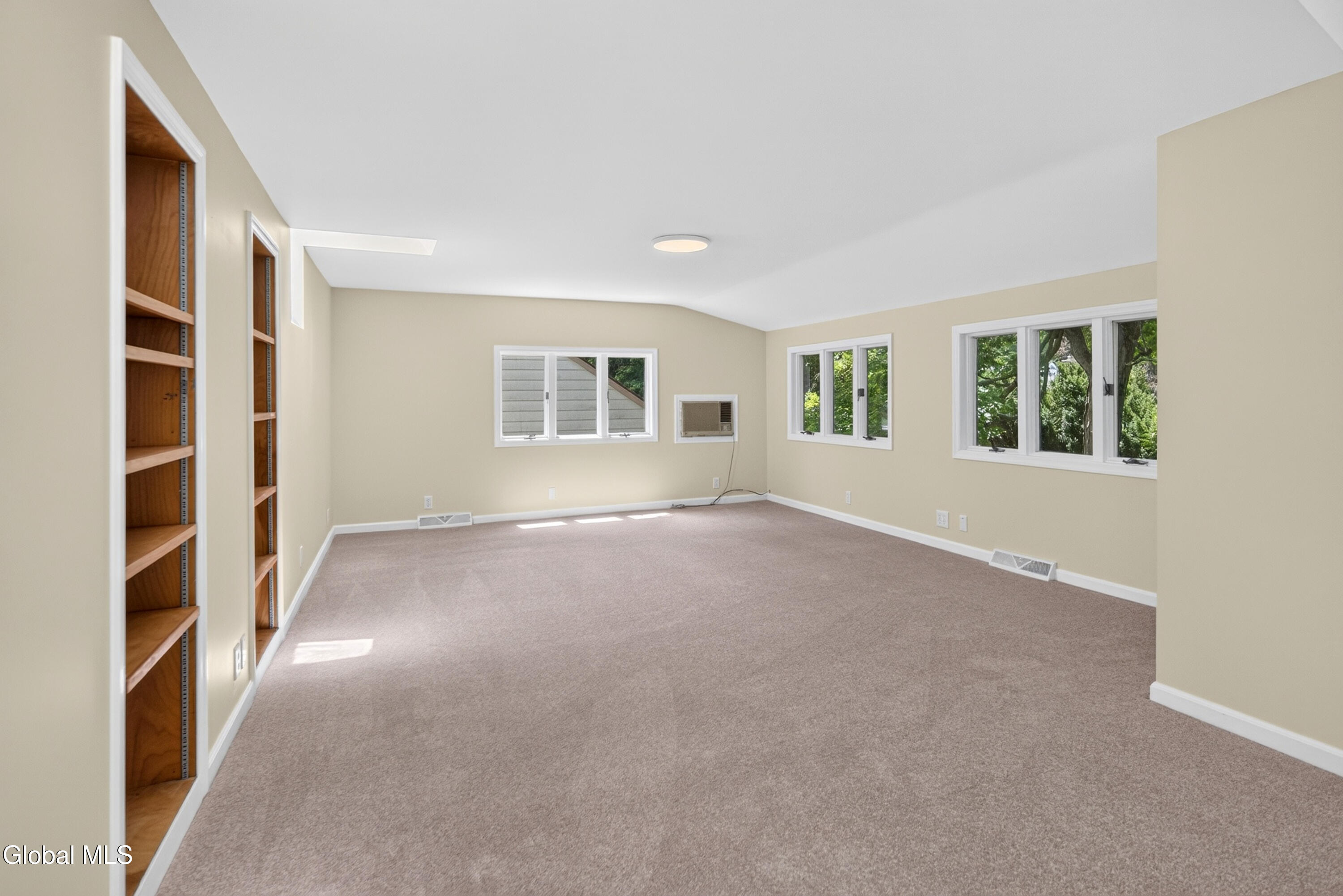 5 Anita Drive Glenville NY 12302