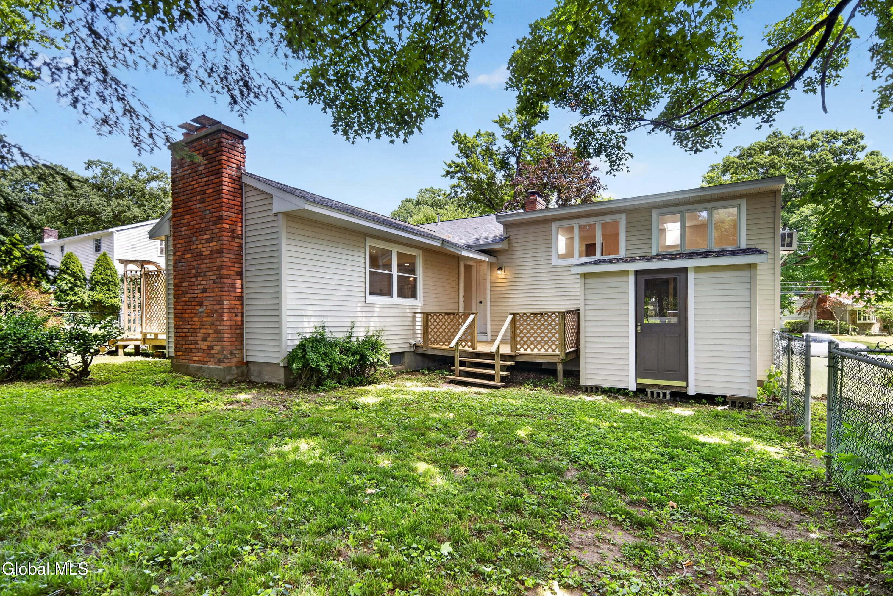 5 Anita Drive Glenville NY 12302