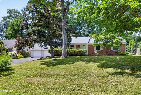 5 Anita Drive Glenville NY 12302