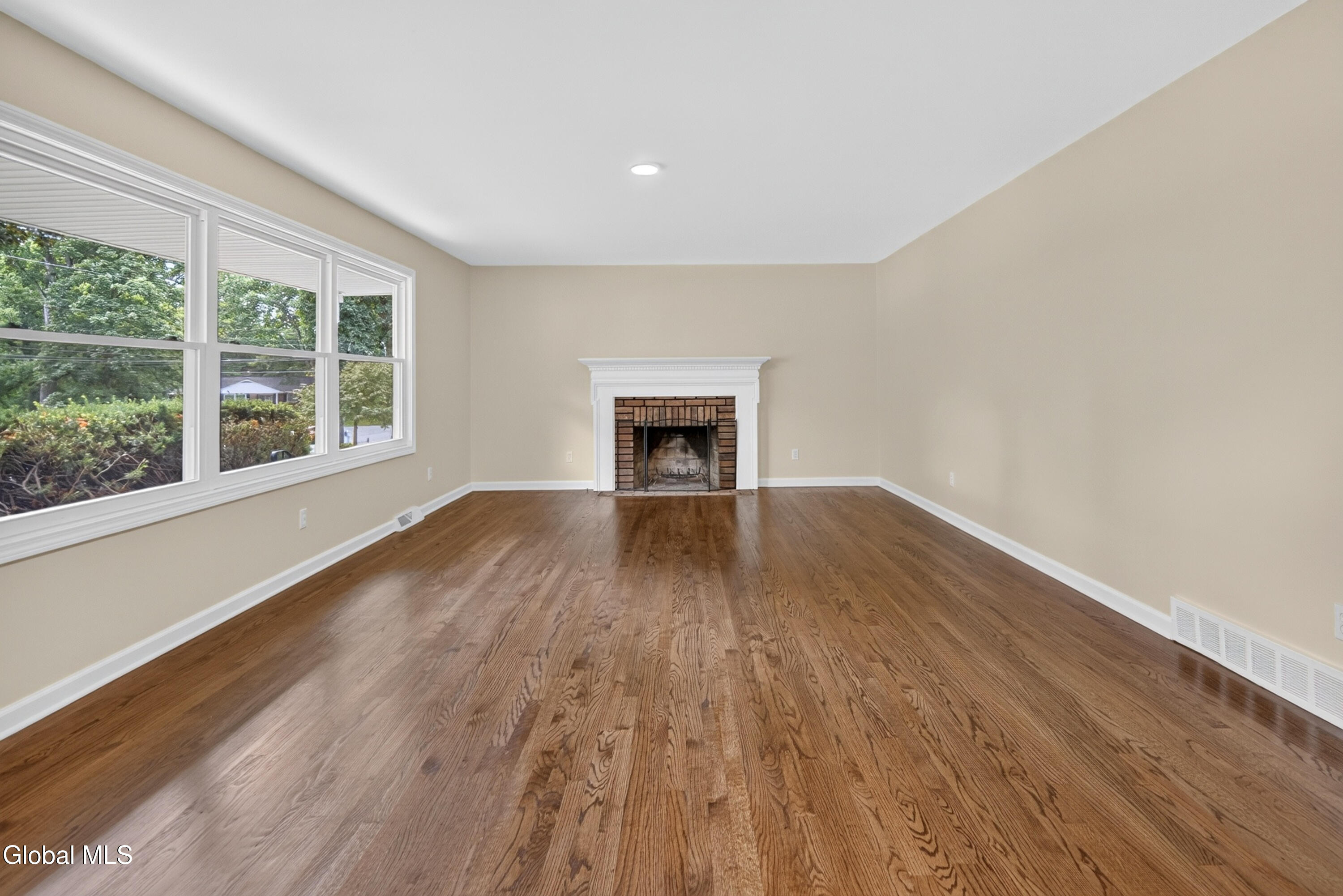 5 Anita Drive Glenville NY 12302