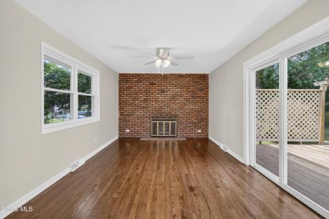5 Anita Drive Glenville NY 12302
