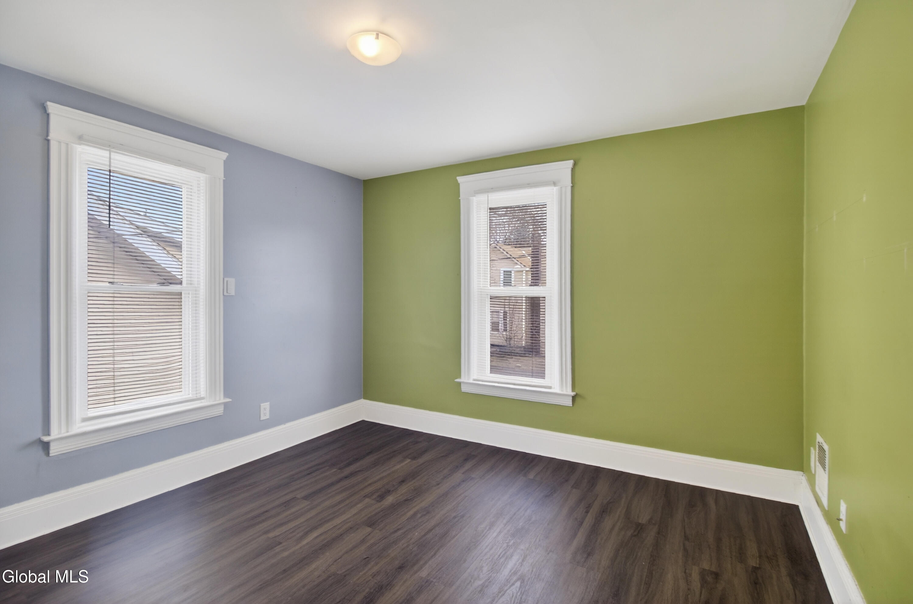 1916 Bradford Avenue Utica NY 13501