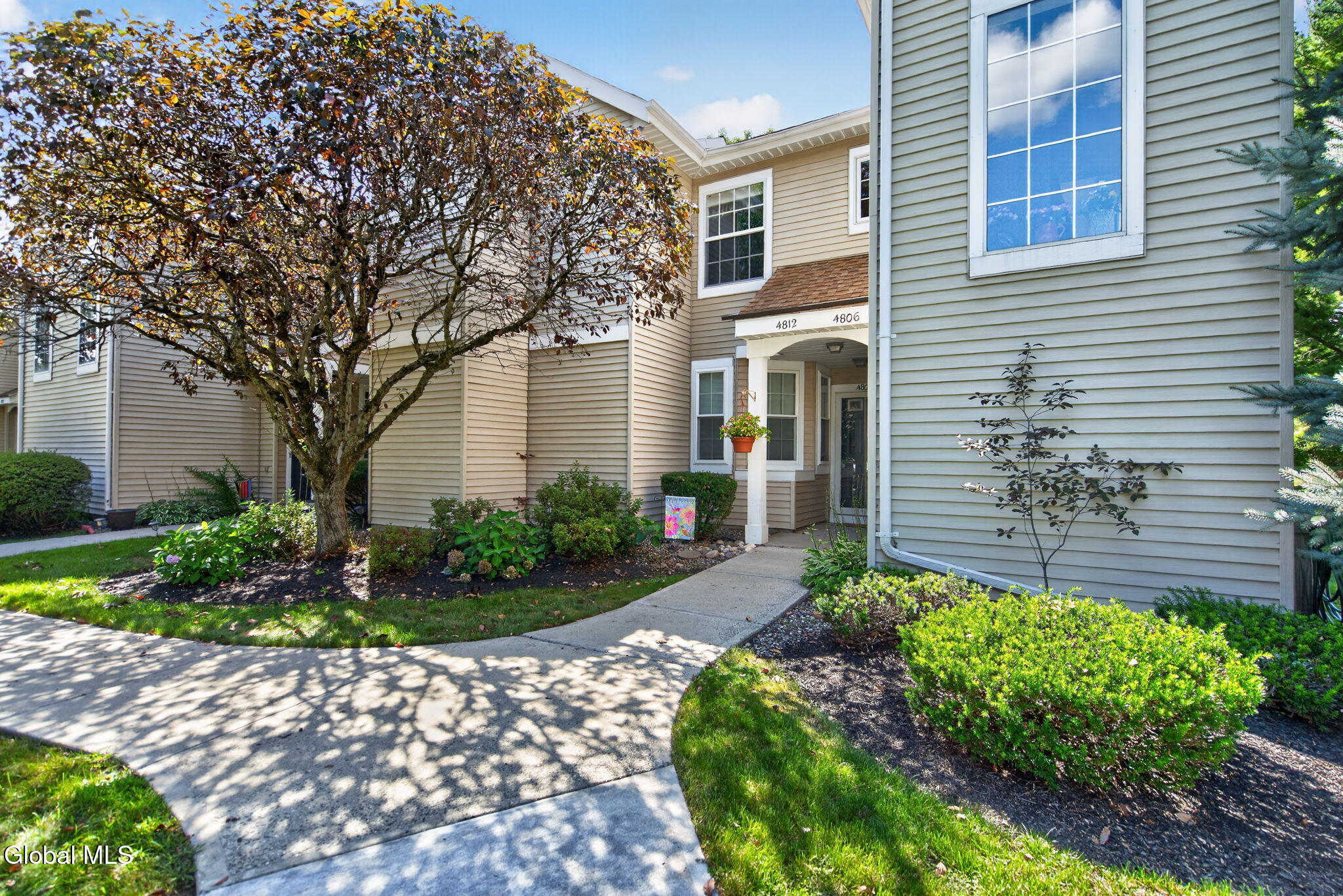 4806 S Foxwood Drive Clifton Park NY 12065