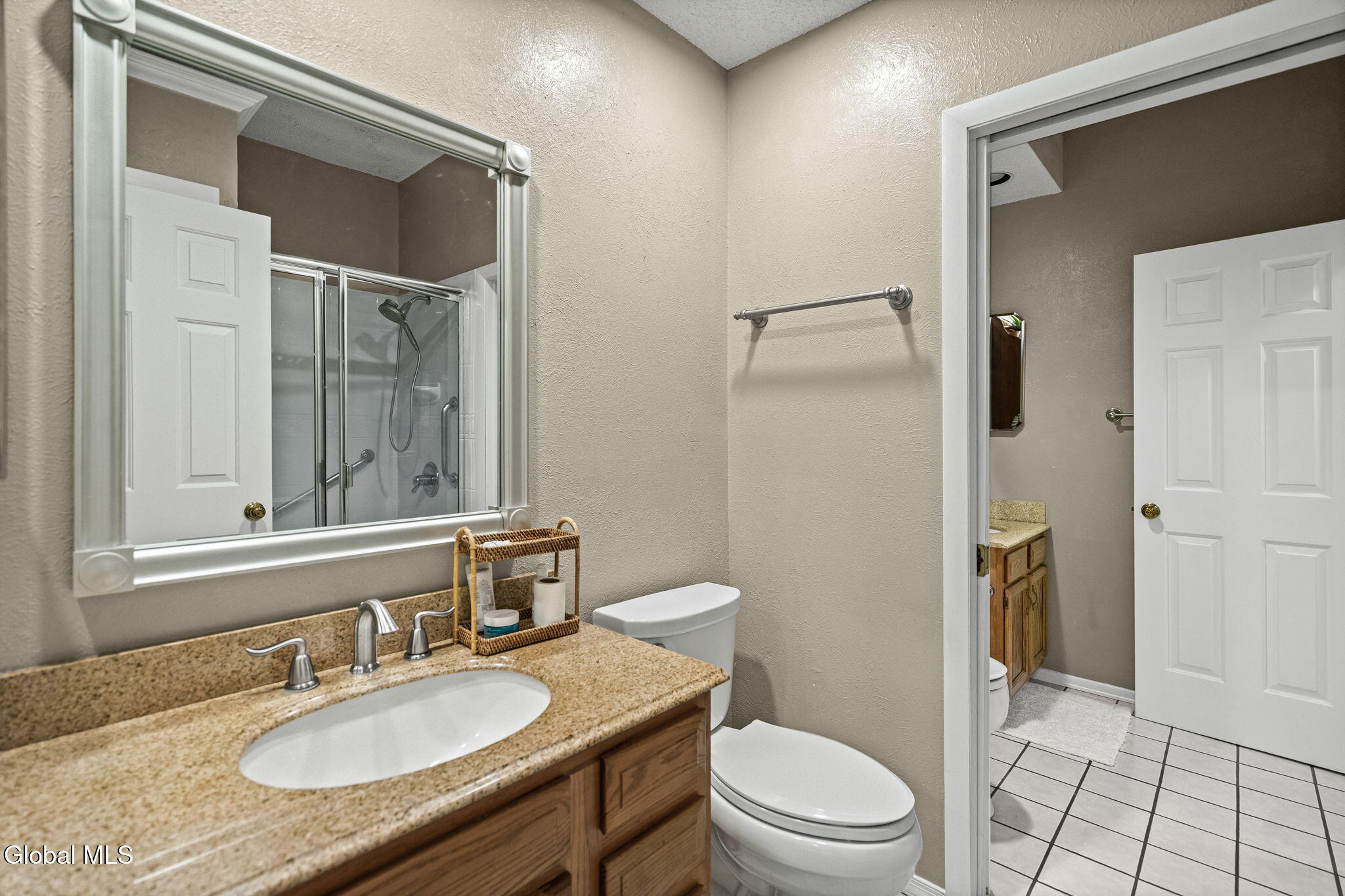 4806 S Foxwood Drive Clifton Park NY 12065