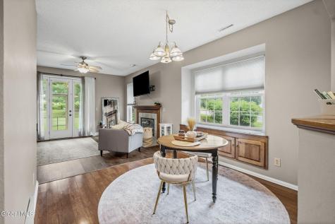 4806 S Foxwood Drive Clifton Park NY 12065