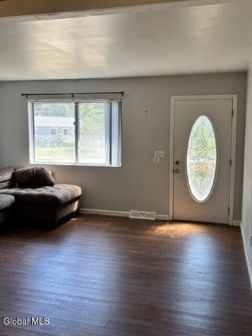 41 Red Oak Lane Ballston Spa NY 12020