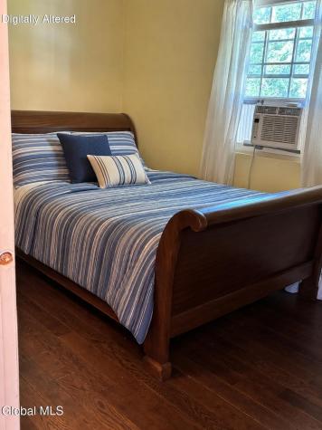 41 Red Oak Lane Ballston Spa NY 12020