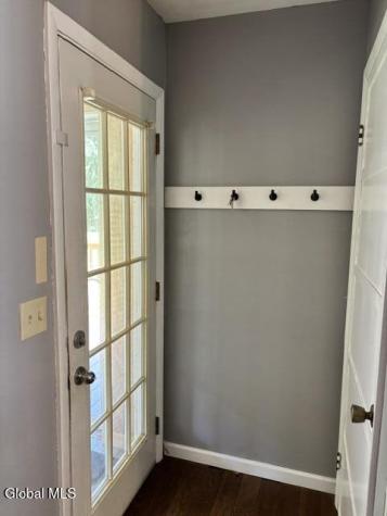 41 Red Oak Lane Ballston Spa NY 12020