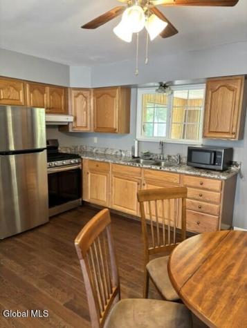 41 Red Oak Lane Ballston Spa NY 12020