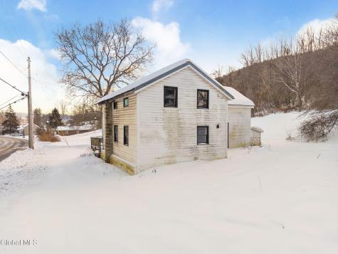 123 Ecker Hollow Road Schoharie NY 12157