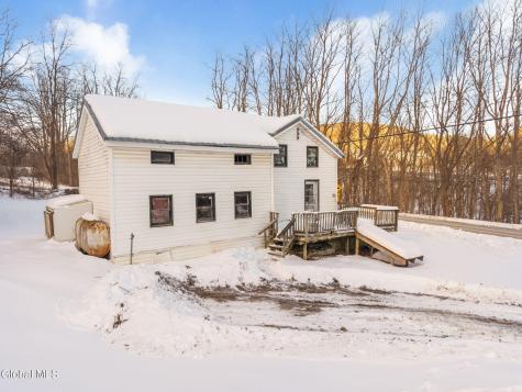 123 Ecker Hollow Road Schoharie NY 12157