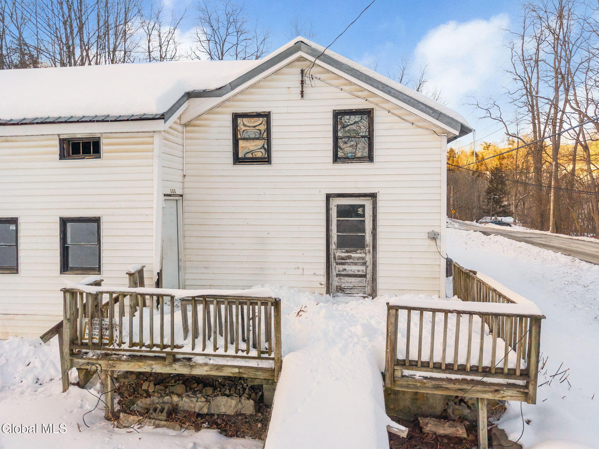 123 Ecker Hollow Road Schoharie NY 12157