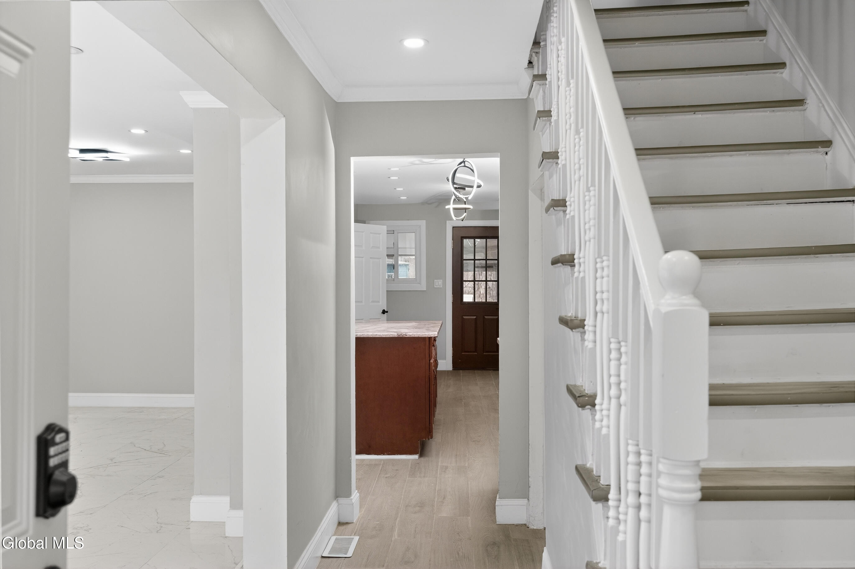 1684 Lake Boulevard Schenectady NY 12304