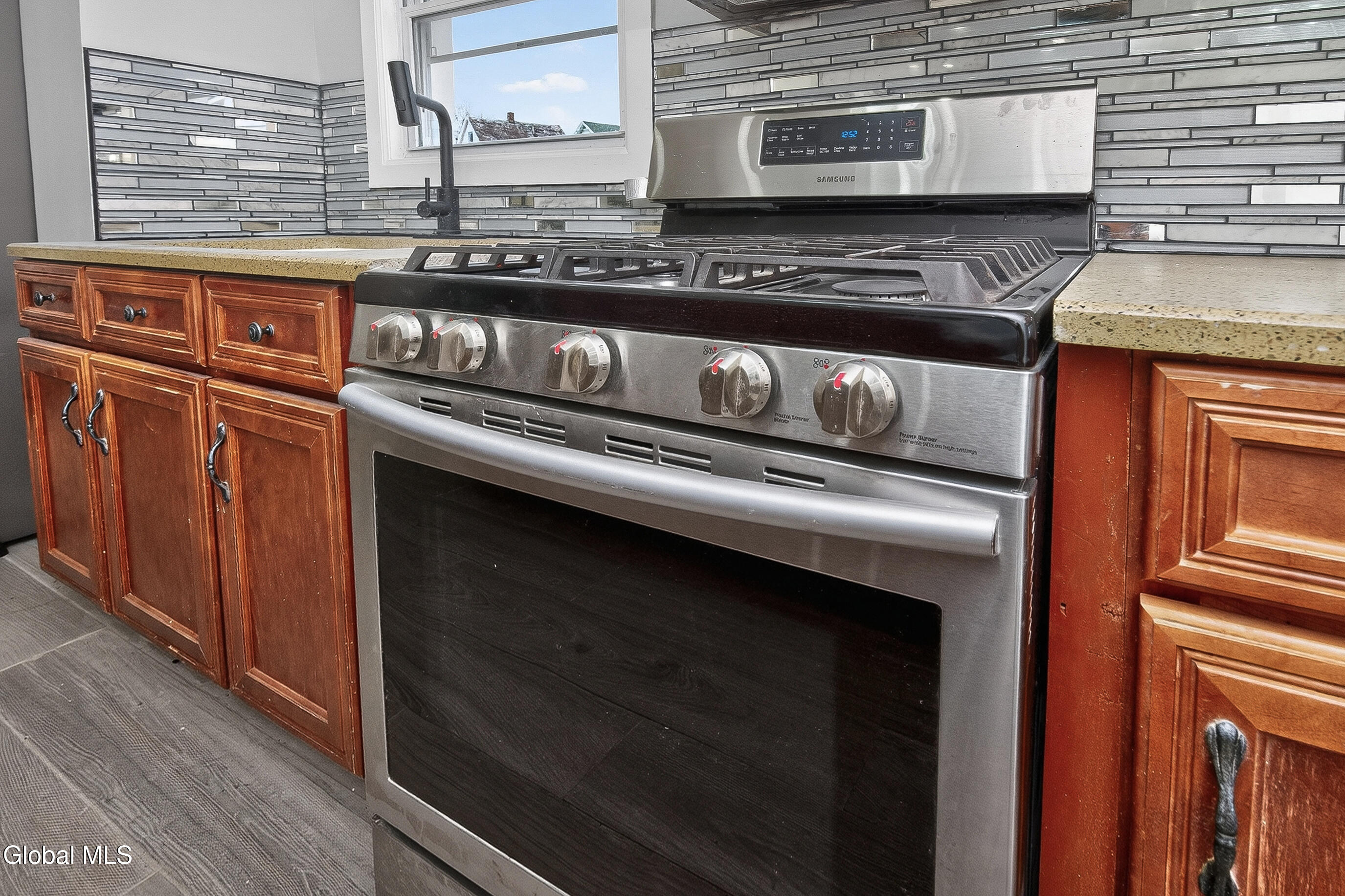 1684 Lake Boulevard Schenectady NY 12304