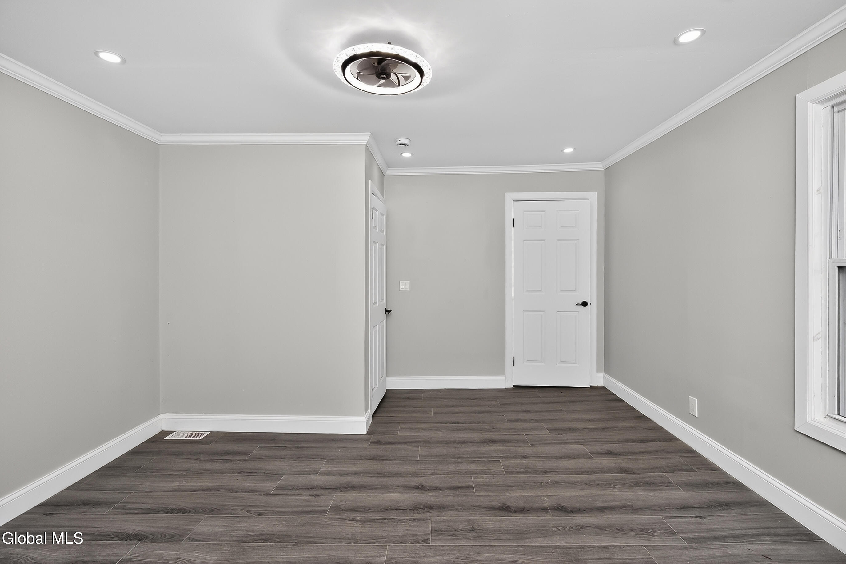 1684 Lake Boulevard Schenectady NY 12304