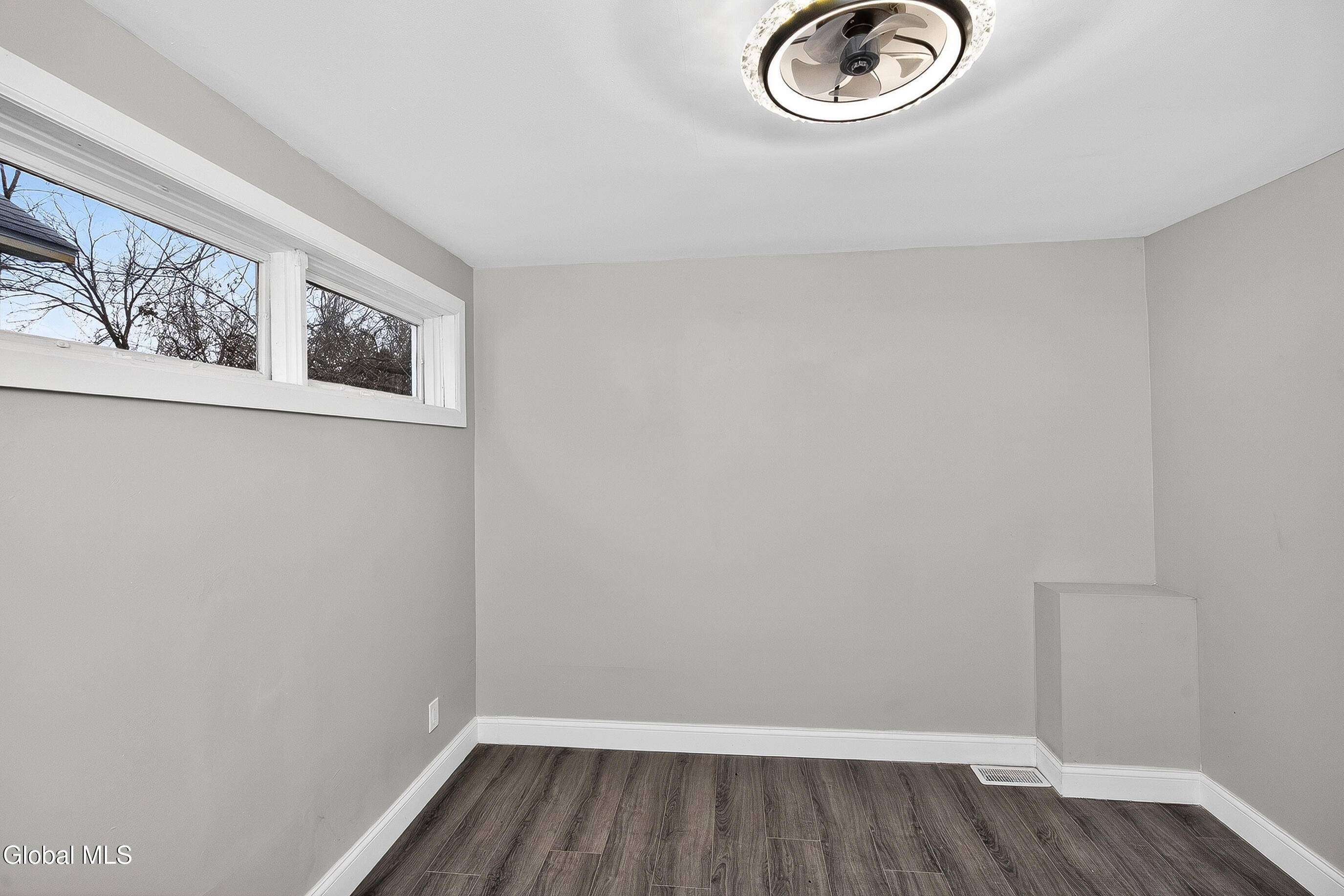 1684 Lake Boulevard Schenectady NY 12304