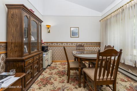 13 Belmont Place Amsterdam NY 12010