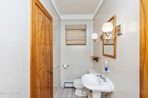 13 Belmont Place Amsterdam NY 12010