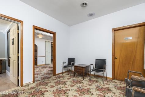 13 Belmont Place Amsterdam NY 12010