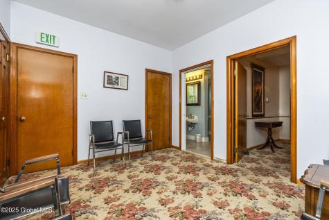 13 Belmont Place Amsterdam NY 12010