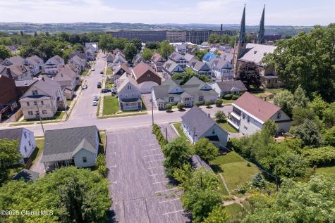 13 Belmont Place Amsterdam NY 12010