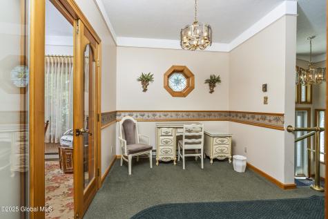 13 Belmont Place Amsterdam NY 12010